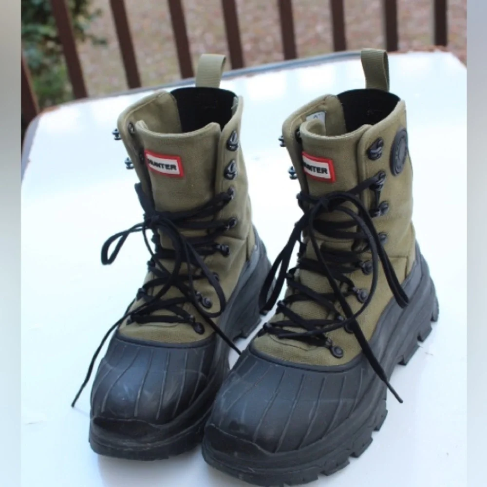 Hunter Explorer waterproof Duck boots
